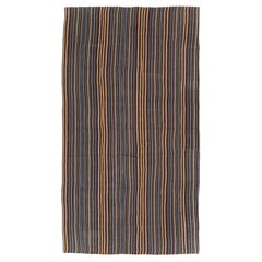 Mid-20th Century Persian Flatweave Kilim Gallery Carpet