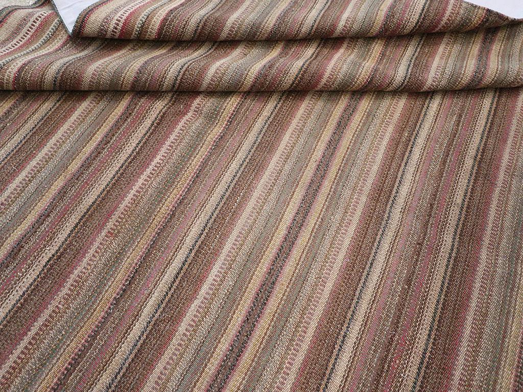 Mitte des 20. Jahrhunderts Persischer Flachgewebe-Kilim Teppich in Raumgröße im Angebot 2