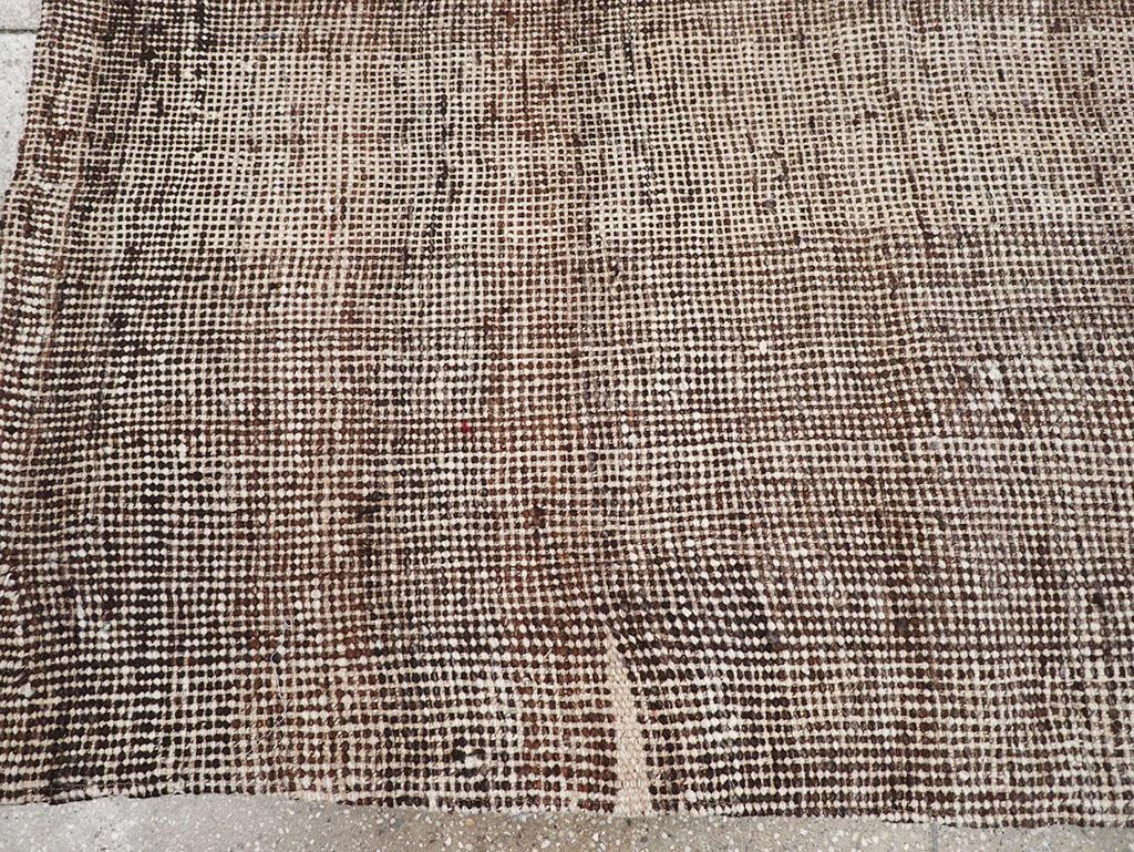 Tappeto persiano a trama piatta Rug & Kilim quadrato della metà del XX secolo In condizioni ottime in vendita a New York, NY