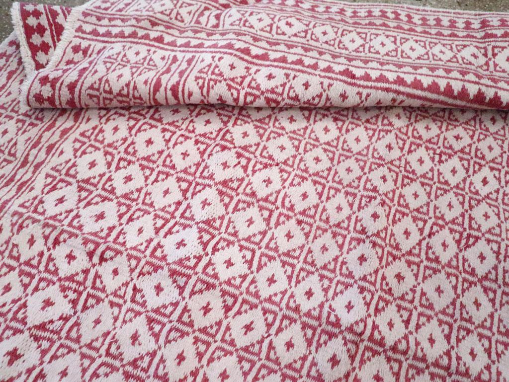Tappeto persiano a trama piatta reversibile della metà del 20° secolo & Rug & Kilim in vendita 1