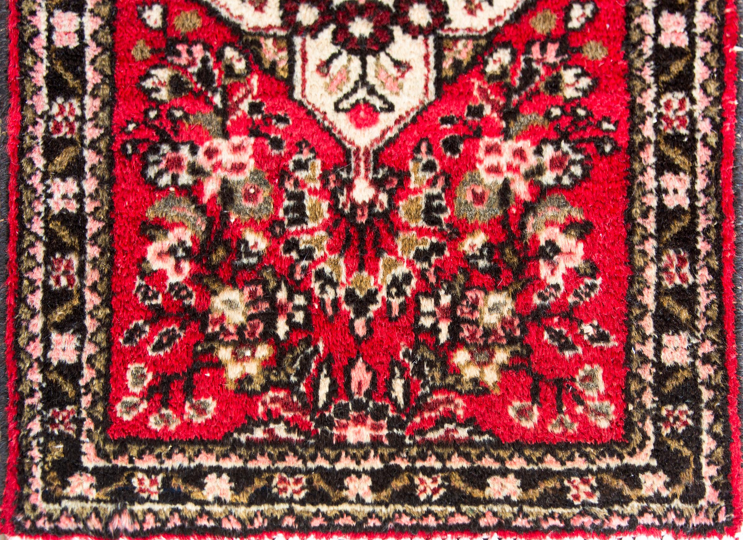 Wool Mid-20th Century Persian Hamadan Rug For Sale
