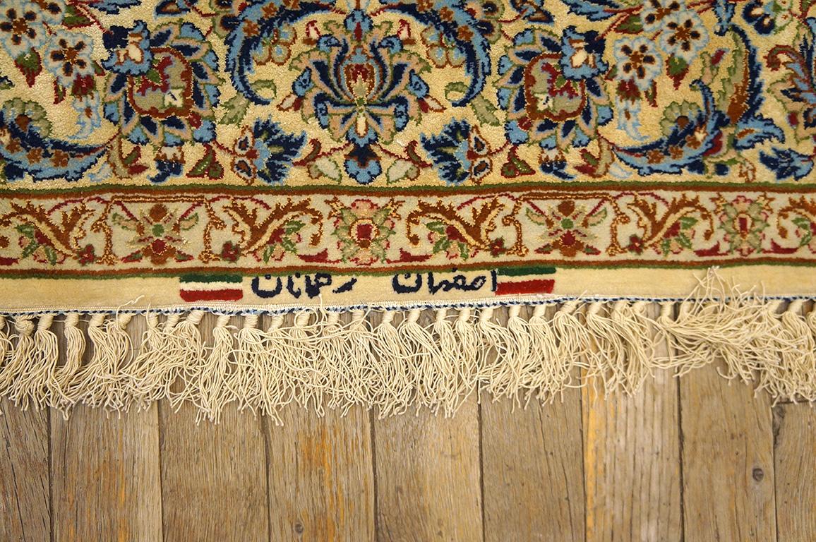 Persischer Isfahan-Teppich aus der Mitte des 20. im Angebot 3