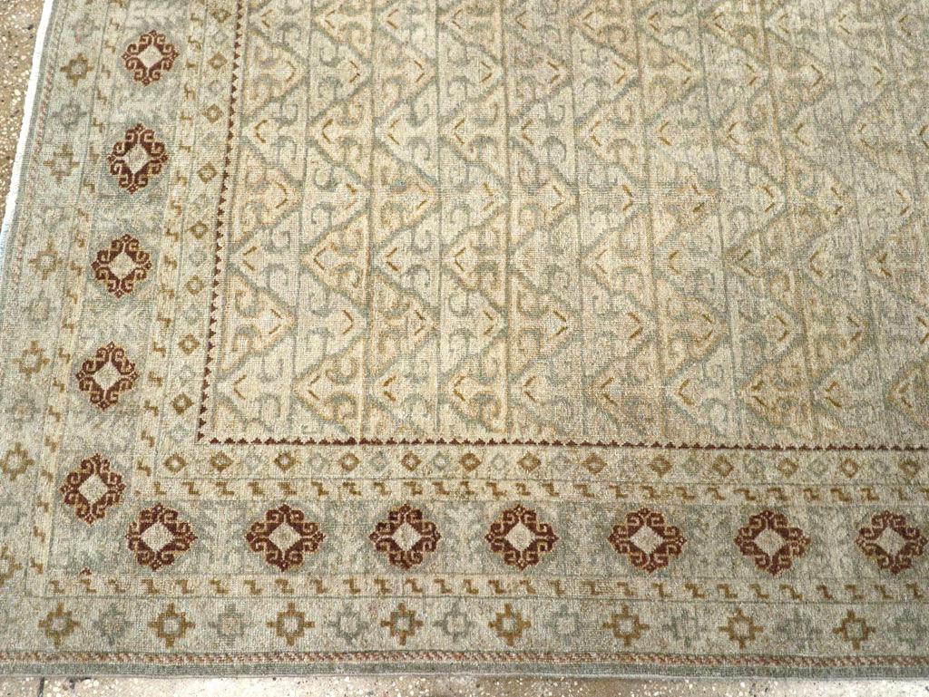 Persischer Kashan-Akzentteppich aus der Mitte des 20. im Zustand „Hervorragend“ im Angebot in New York, NY