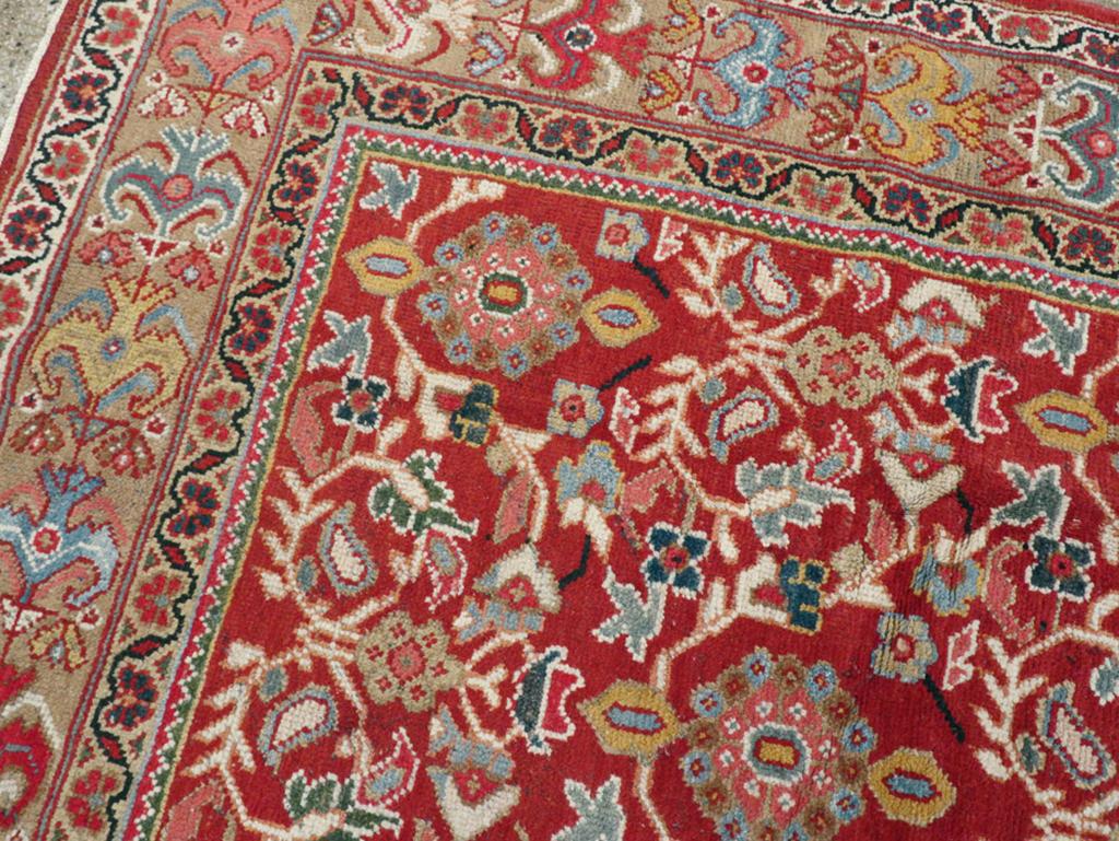 Mid-20th Century Persian Mahal Accent Carpet (Persisch) im Angebot