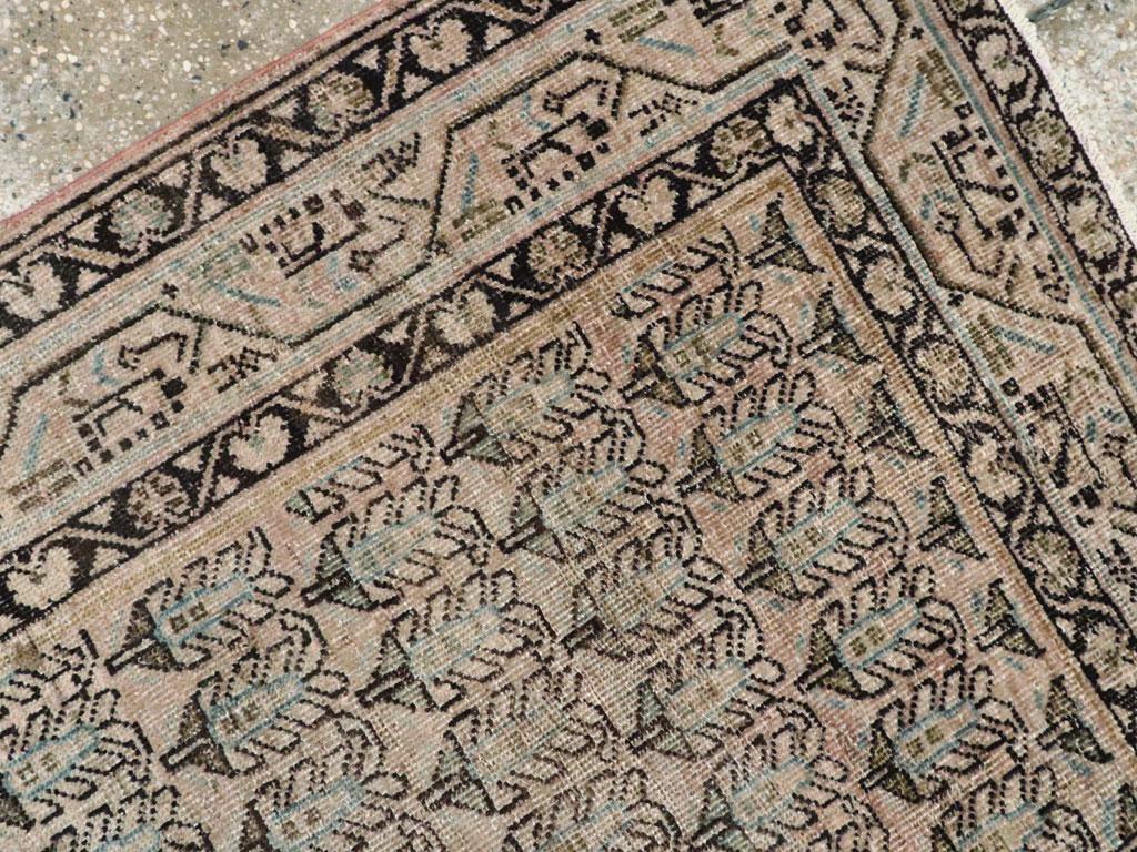 Persischer Mahal-Akzentteppich aus der Mitte des 20. (Handgeknüpft) im Angebot