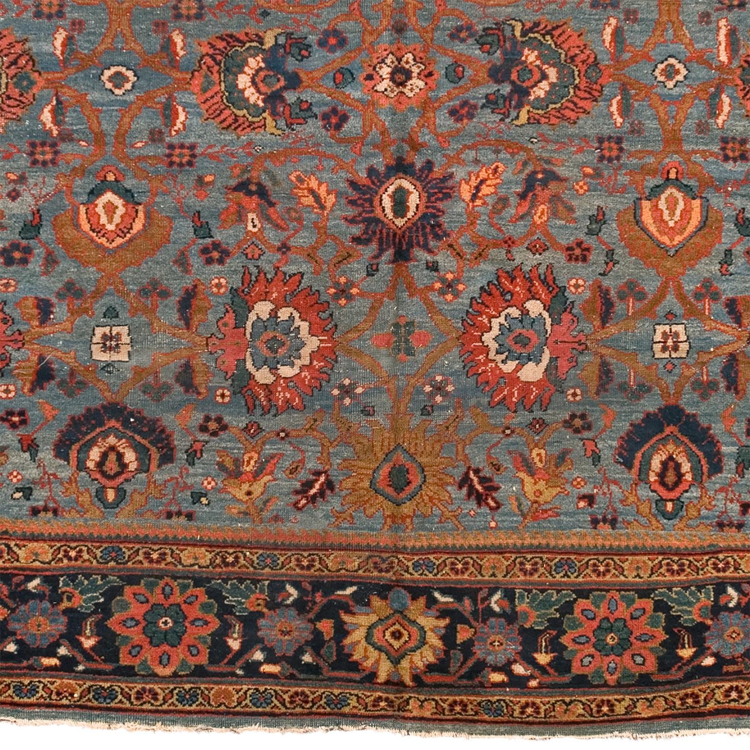 Mid-20th Century Persian Mahal Rug In Good Condition For Sale In New York, NY