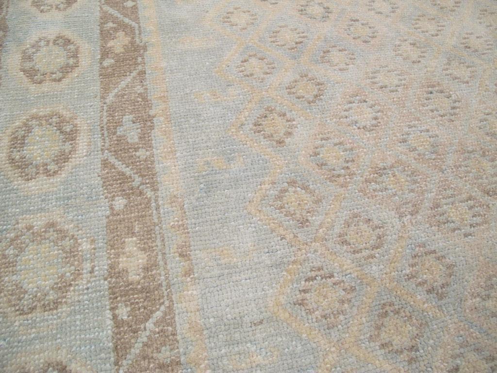 Mitte des 20. Jahrhunderts Persisch Malayer Akzentteppich (Handgeknüpft) im Angebot