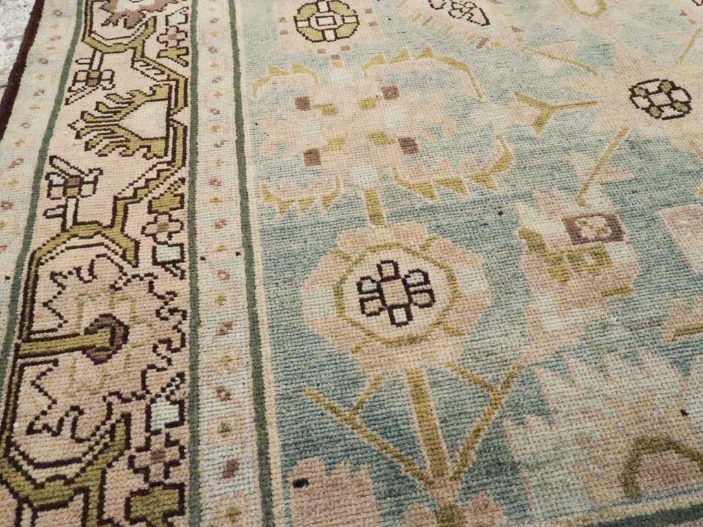 Mitte des 20. Jahrhunderts Persisch Malayer Akzentteppich (Handgeknüpft) im Angebot