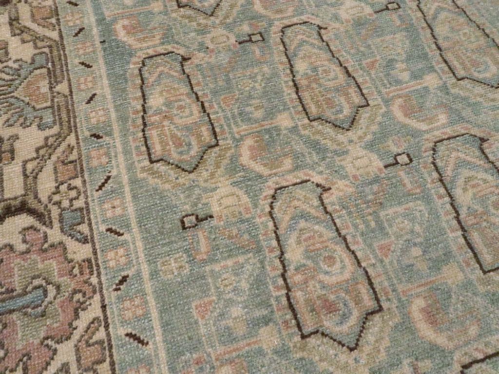 Mitte des 20. Jahrhunderts Persisch Malayer Akzentteppich (Handgeknüpft) im Angebot