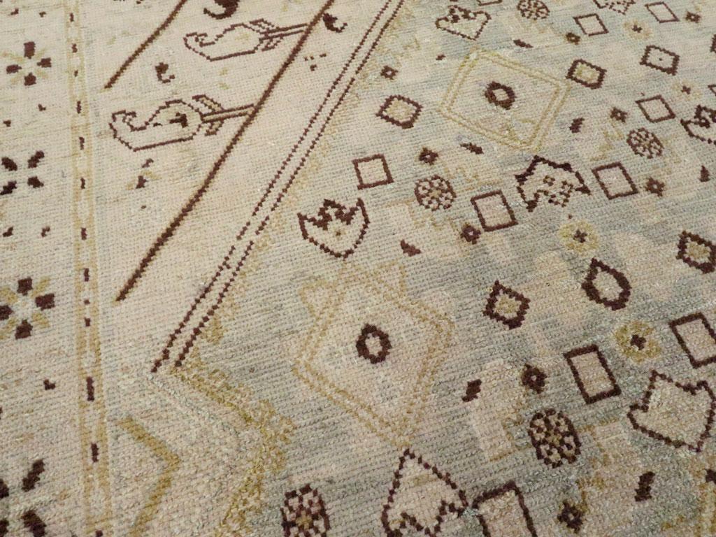 Alfombra de acento persa Malayer de mediados del siglo XX Persa en venta
