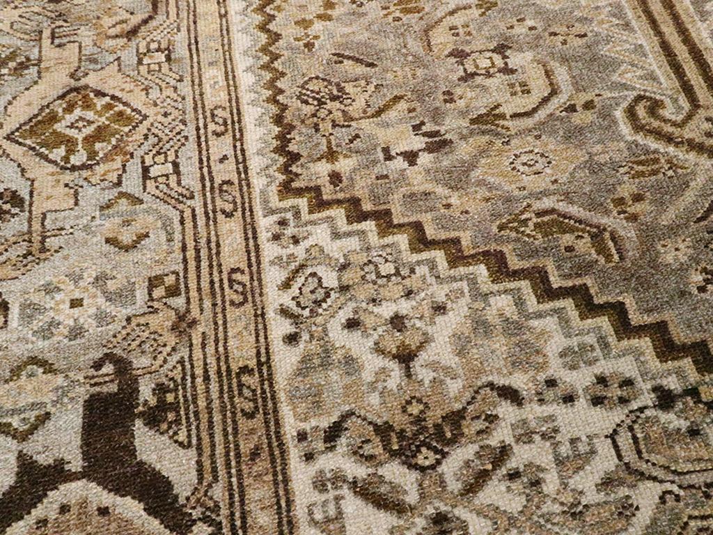 Perse Tapis persan Malayer d'accentuation du milieu du 20e siècle en vente
