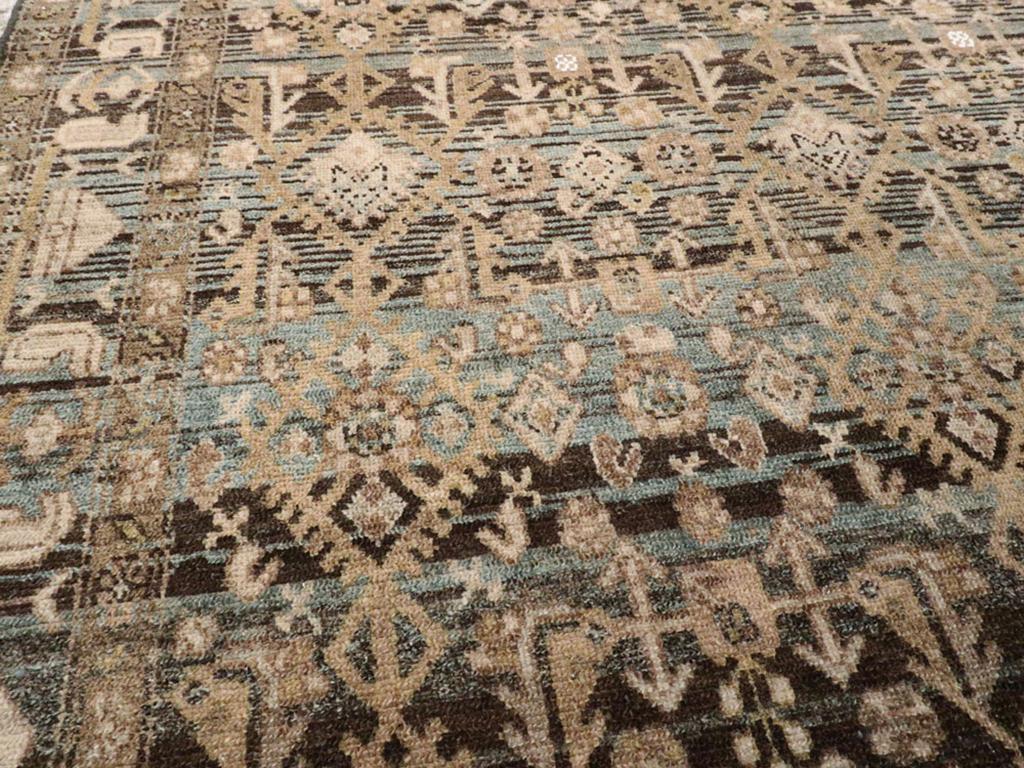 Mitte des 20. Jahrhunderts Persisch Malayer Akzentteppich (Handgeknüpft) im Angebot