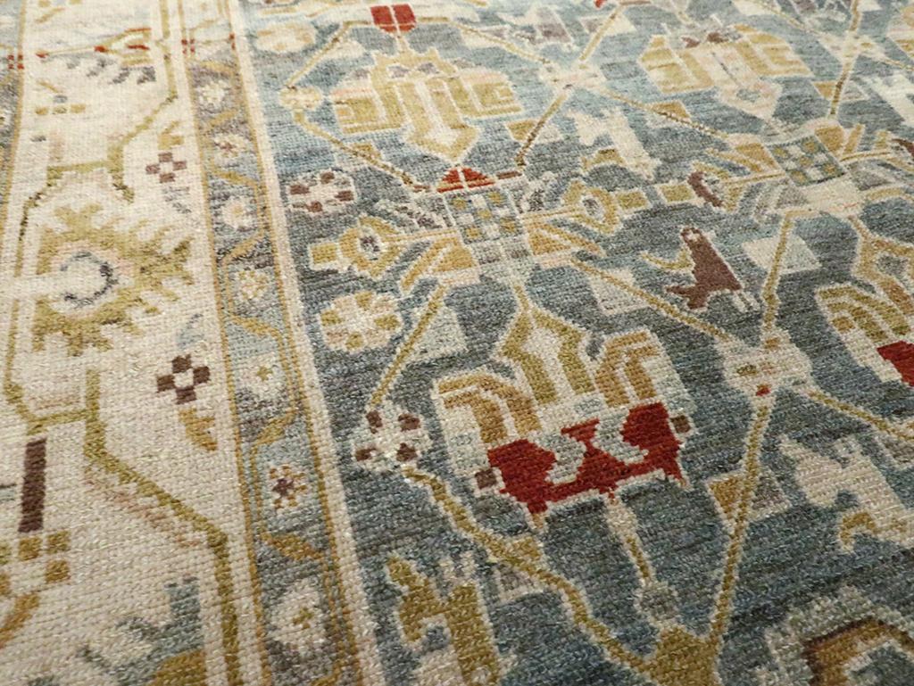 Mitte des 20. Jahrhunderts Persisch Malayer Akzentteppich (Handgeknüpft) im Angebot