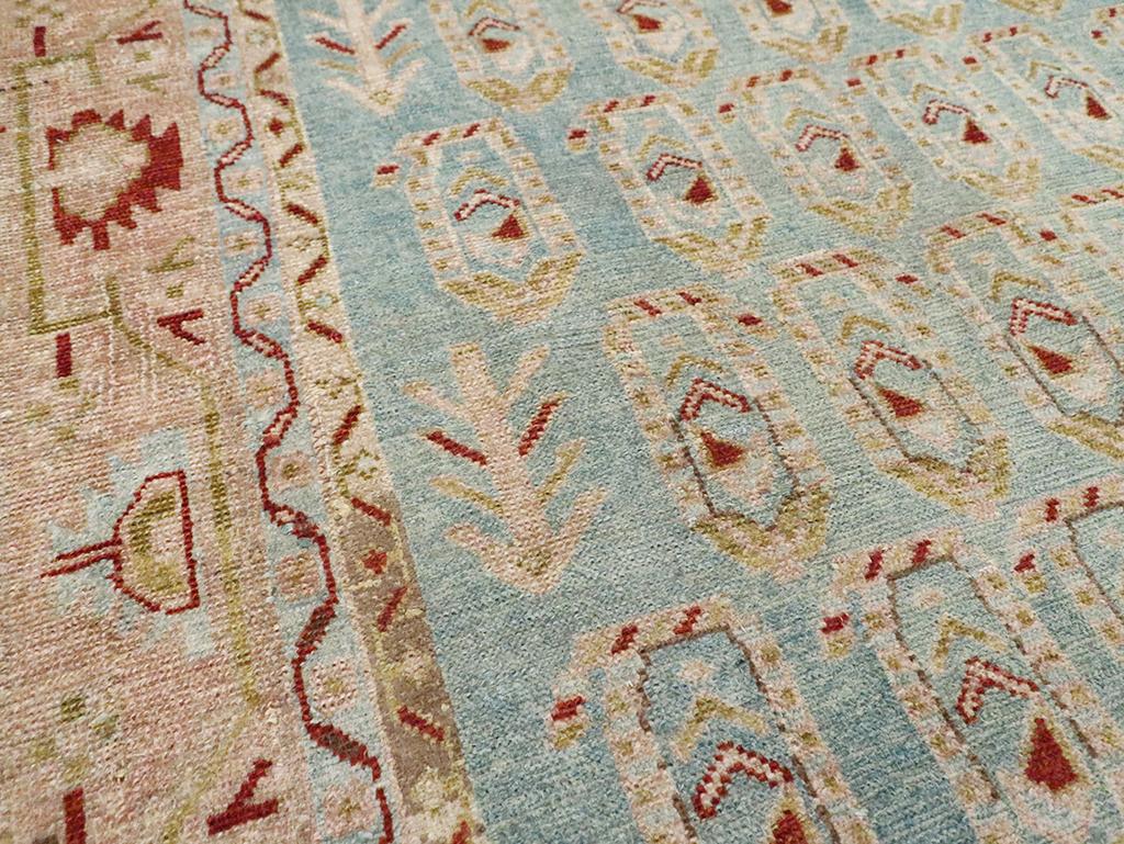 Mitte des 20. Jahrhunderts Persisch Malayer Akzentteppich (Handgeknüpft) im Angebot