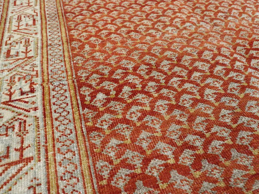 Mitte des 20. Jahrhunderts Persisch Malayer Akzentteppich (Handgeknüpft) im Angebot
