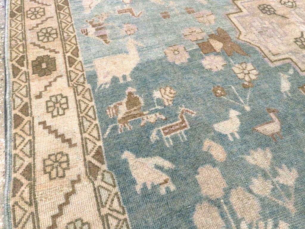 Mid-20th Century Persian Afshar Accent Rug (Stammeskunst) im Angebot