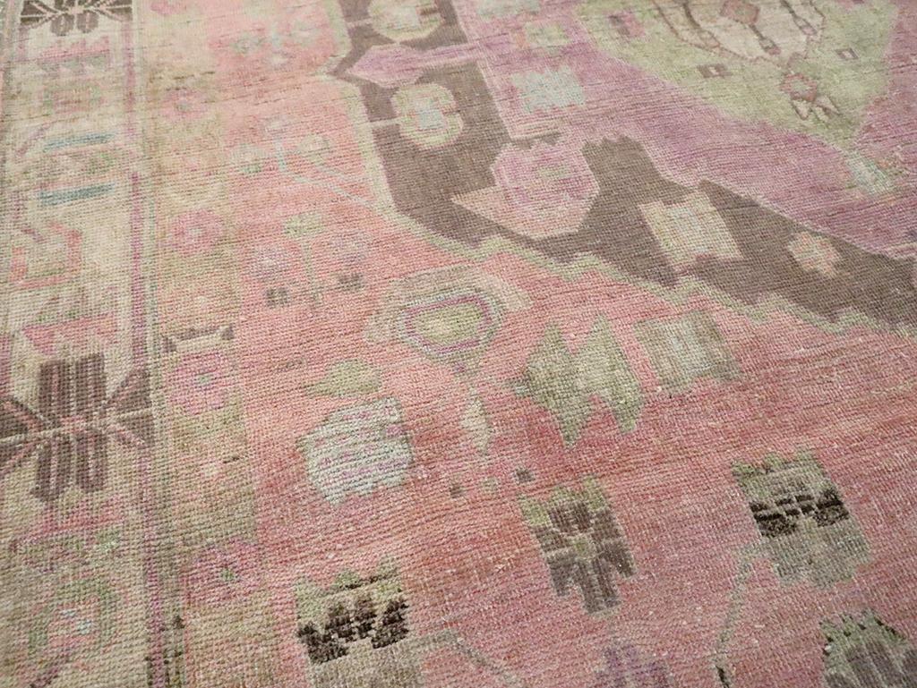 Mid-20th Century Persian Malayer Accent Rug (Persisch) im Angebot
