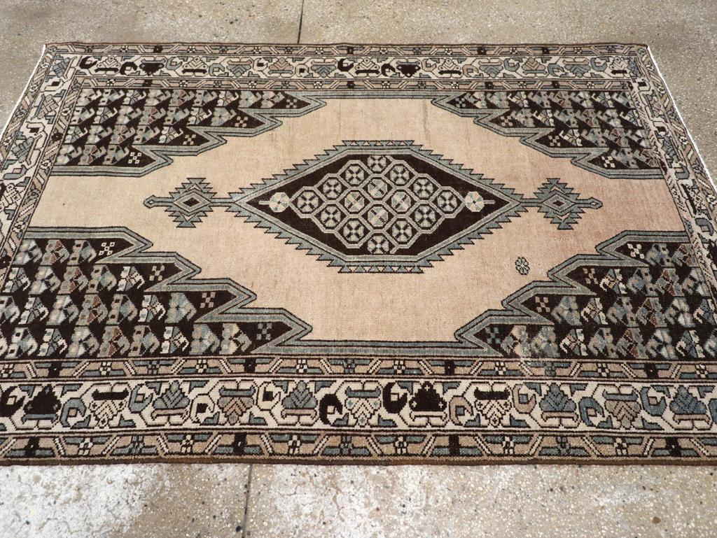 Annodato a mano Tappeto d'accento persiano Malayer dei primi del Novecento in vendita