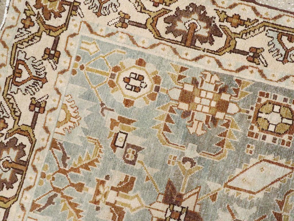 Mid-20th Century Persian Malayer Accent Rug (Handgeknüpft) im Angebot