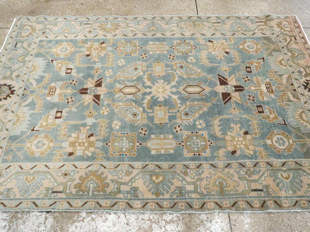 Alfombra de acento persa Malayer de mediados del siglo XX Anudado a mano en venta