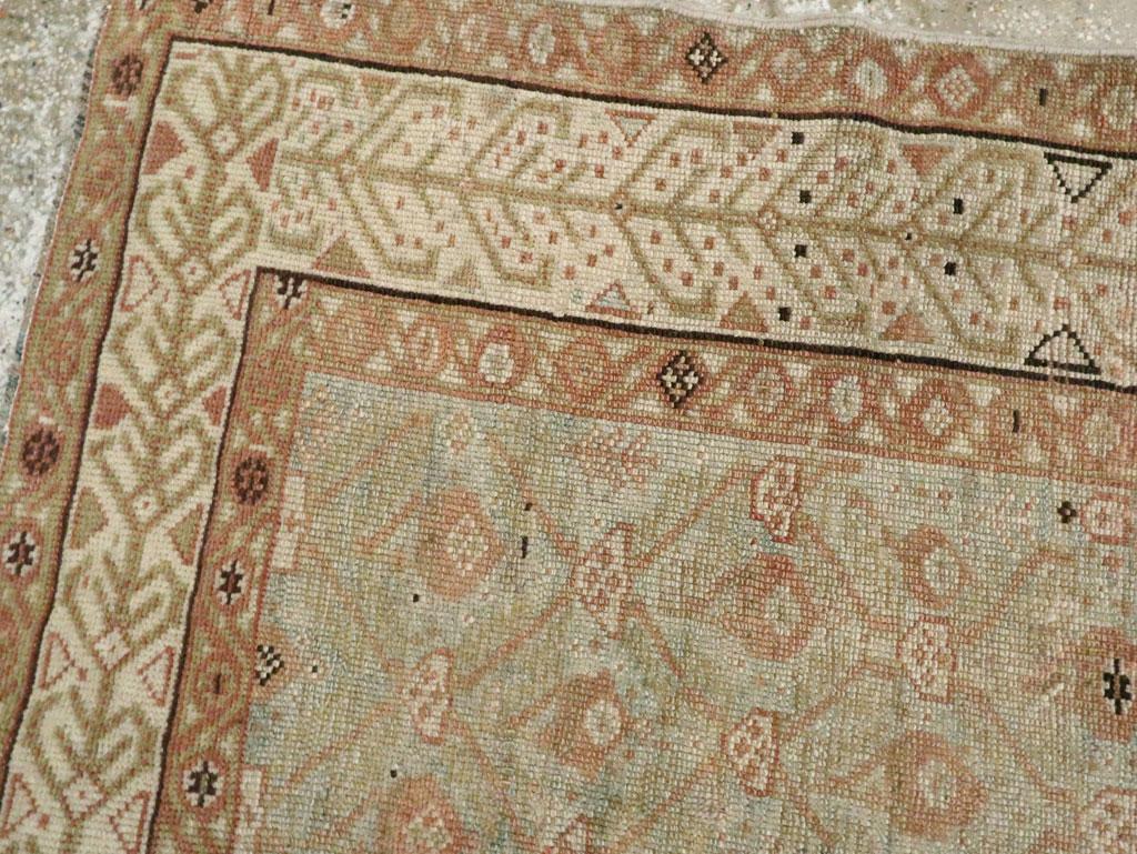 Noué à la main Tapis persan Malayer d'accentuation du milieu du 20e siècle en vente