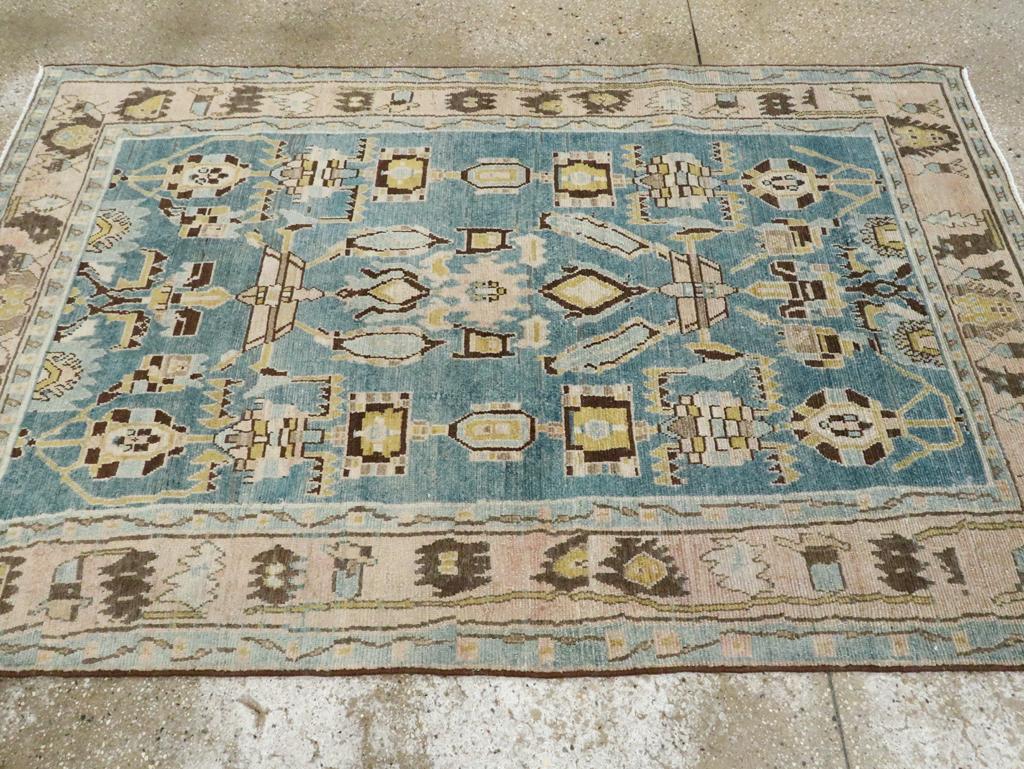 Mid-20th Century Persian Malayer Accent Rug (Handgeknüpft) im Angebot