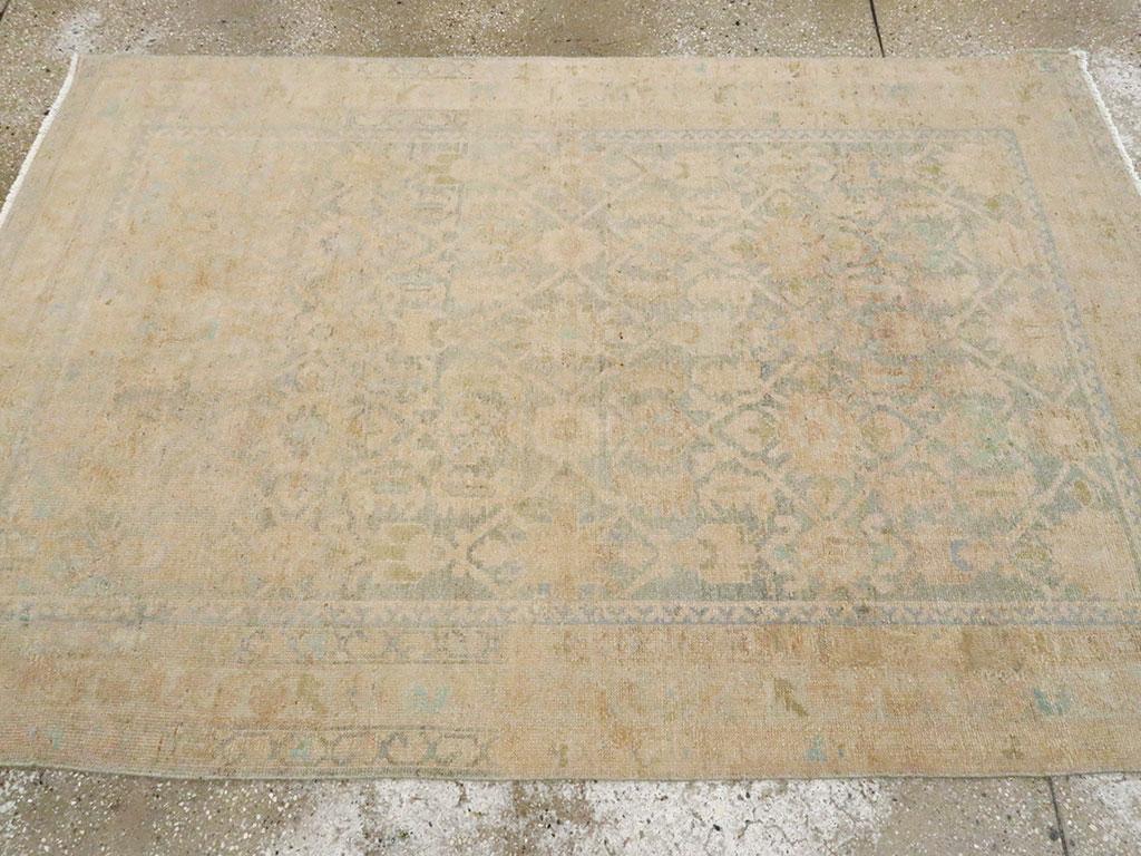 Mitte des 20. Jahrhunderts Persisch Malayer Akzentteppich (Wolle) im Angebot