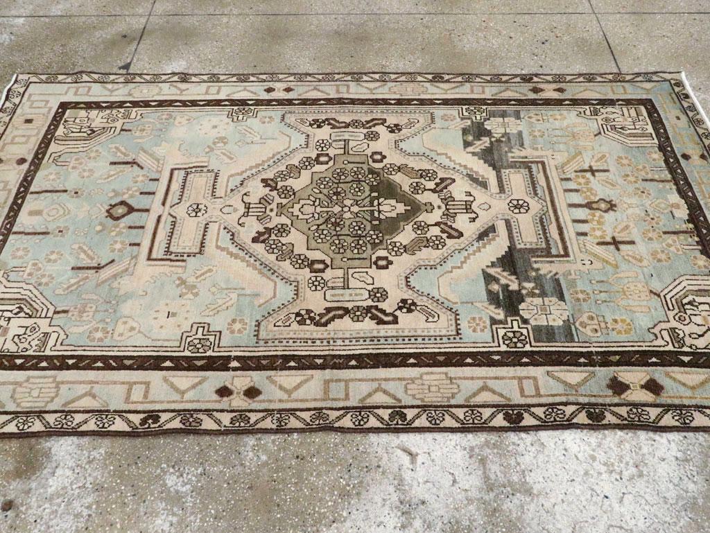 Tappeto d'accento persiano Malayer della metà del XX secolo In condizioni ottime in vendita a New York, NY