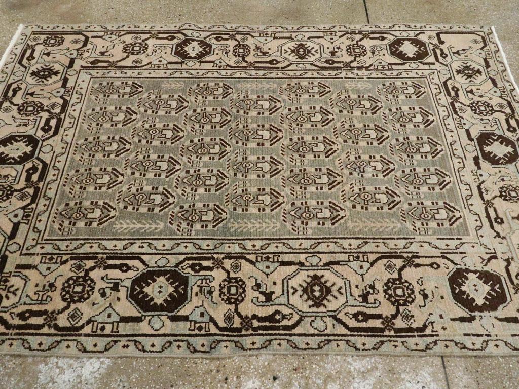 Mitte des 20. Jahrhunderts Persisch Malayer Akzentteppich (Wolle) im Angebot