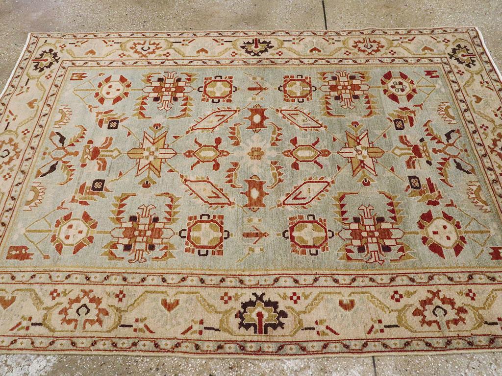 Mitte des 20. Jahrhunderts Persisch Malayer Akzentteppich (Wolle) im Angebot