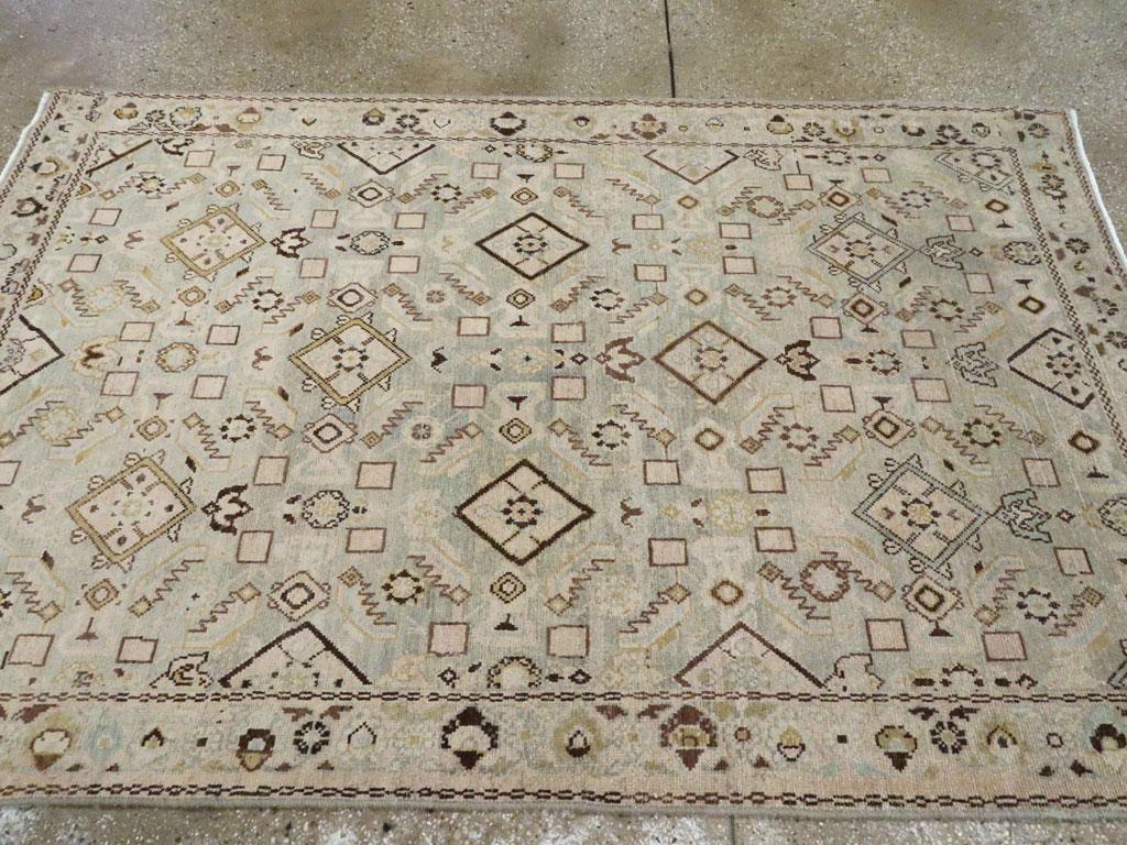 Mitte des 20. Jahrhunderts Persisch Malayer Akzentteppich (Wolle) im Angebot