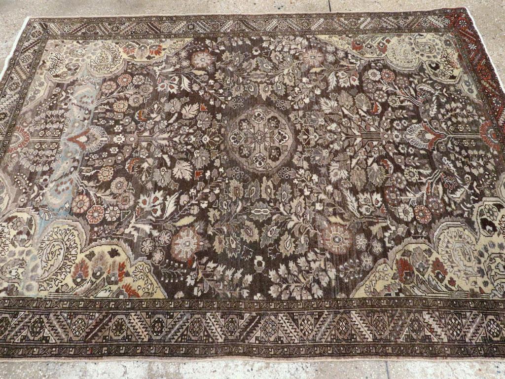 Tapis persan Malayer d'accentuation du milieu du 20e siècle Excellent état - En vente à New York, NY