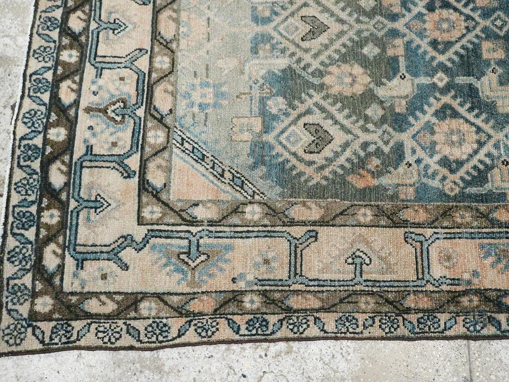 Mitte des 20. Jahrhunderts Persisch Malayer Akzentteppich (Wolle) im Angebot