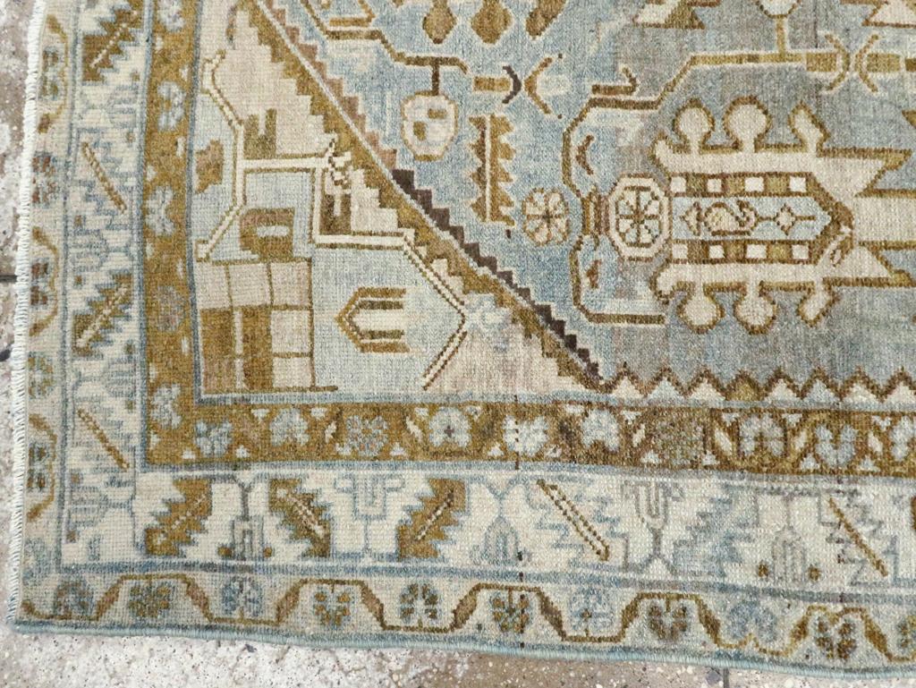 Mitte des 20. Jahrhunderts Persisch Malayer Akzentteppich (Wolle) im Angebot