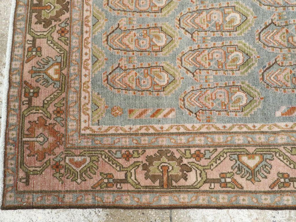 Mid-20th Century Persian Malayer Accent Rug im Zustand „Hervorragend“ im Angebot in New York, NY