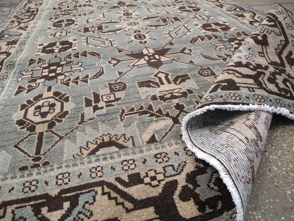 20ième siècle Mid-20th Century Persian Malayer Accent Rug en vente