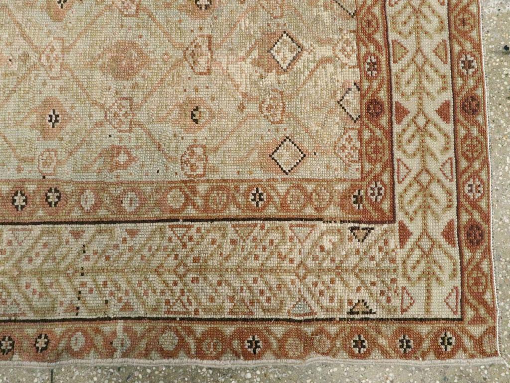20ième siècle Tapis persan Malayer d'accentuation du milieu du 20e siècle en vente