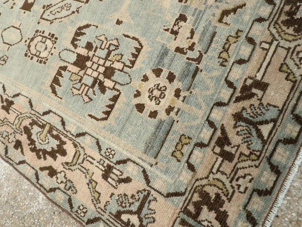 Mitte des 20. Jahrhunderts Persisch Malayer Akzentteppich im Angebot 1