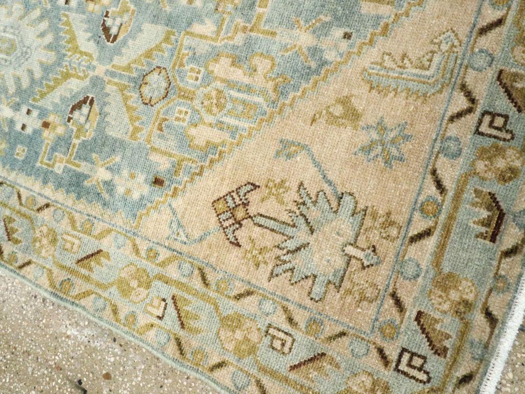 20ième siècle Tapis persan Malayer d'accentuation du milieu du 20e siècle en vente