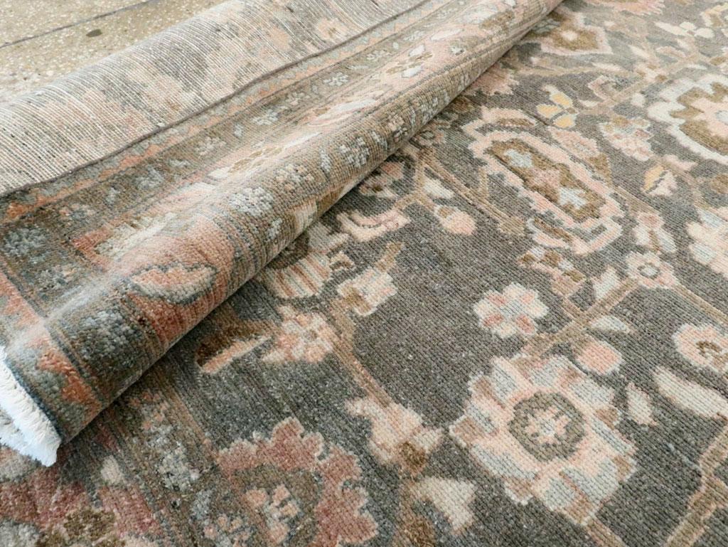 Mitte des 20. Jahrhunderts Persisch Malayer Akzentteppich im Angebot 1