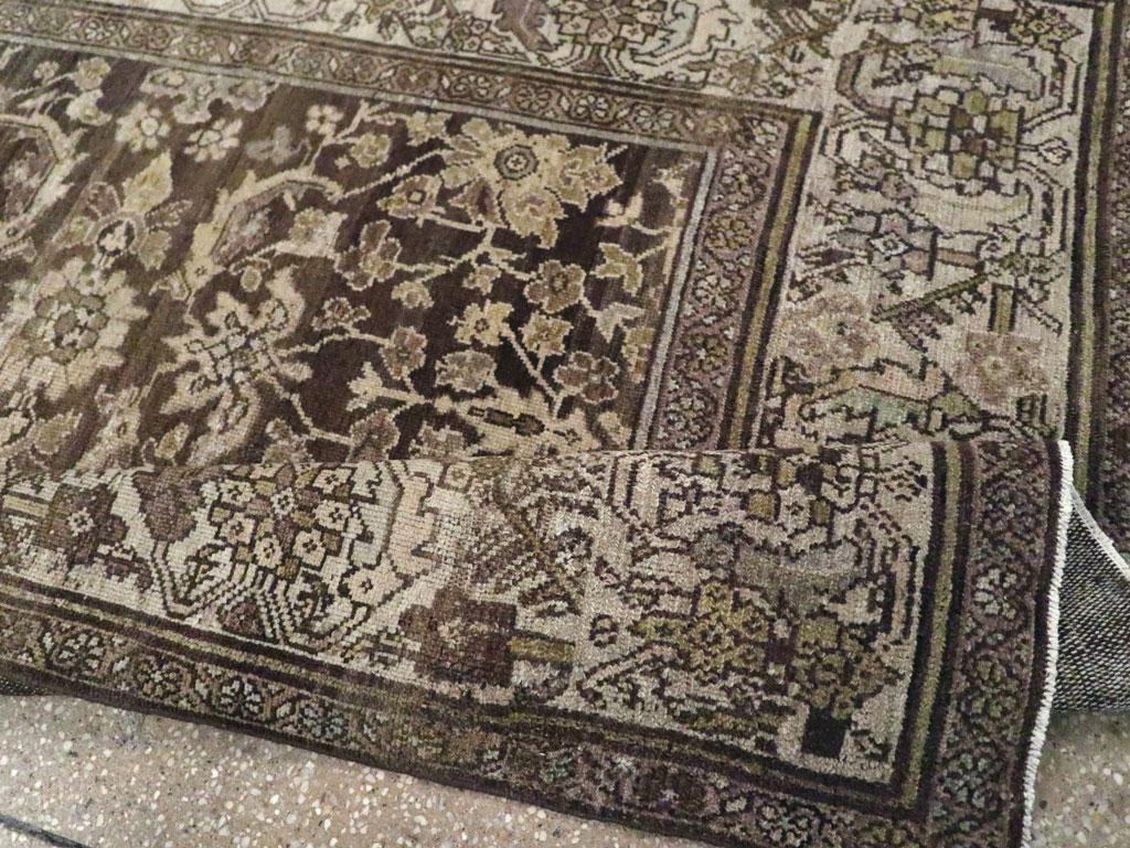 Tappeto d'accento persiano Malayer della metà del XX secolo in vendita 1