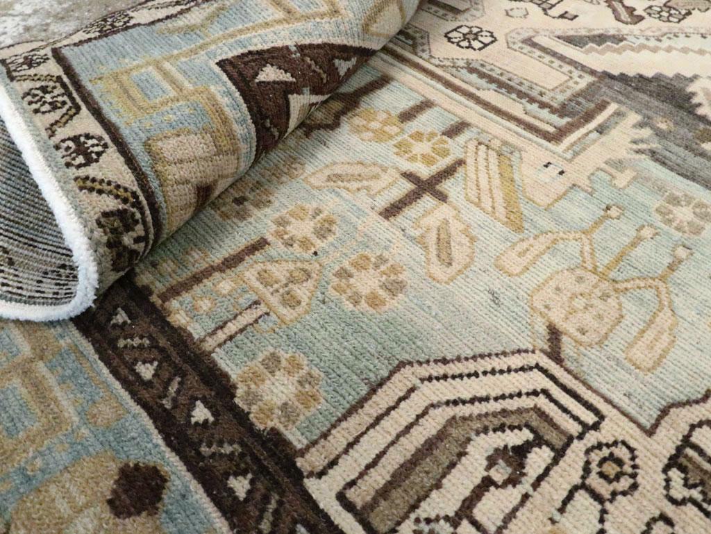 Tappeto d'accento persiano Malayer della metà del XX secolo in vendita 1