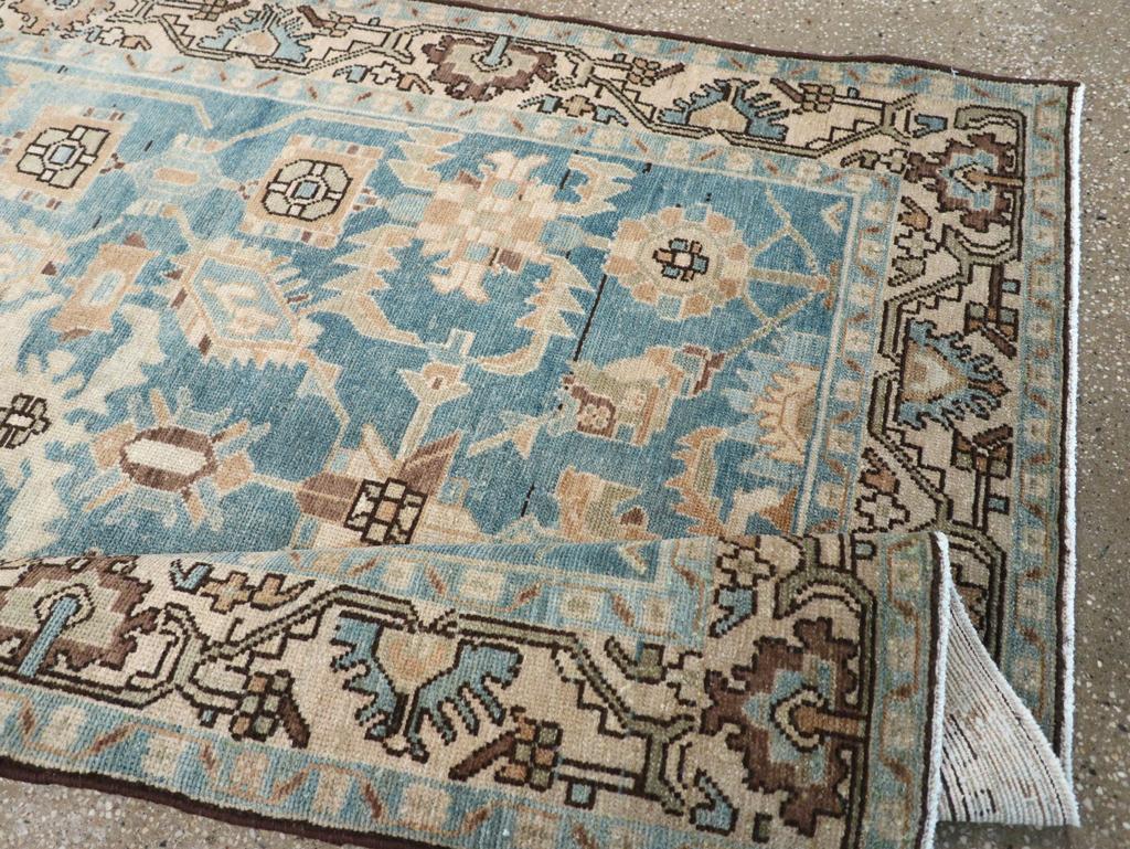 Tappeto d'accento persiano Malayer della metà del XX secolo in vendita 1