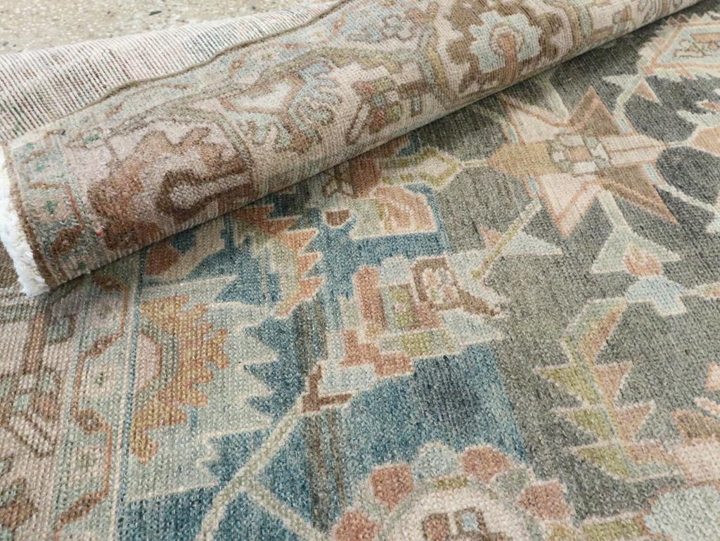 Mitte des 20. Jahrhunderts Persisch Malayer Akzentteppich im Angebot 2