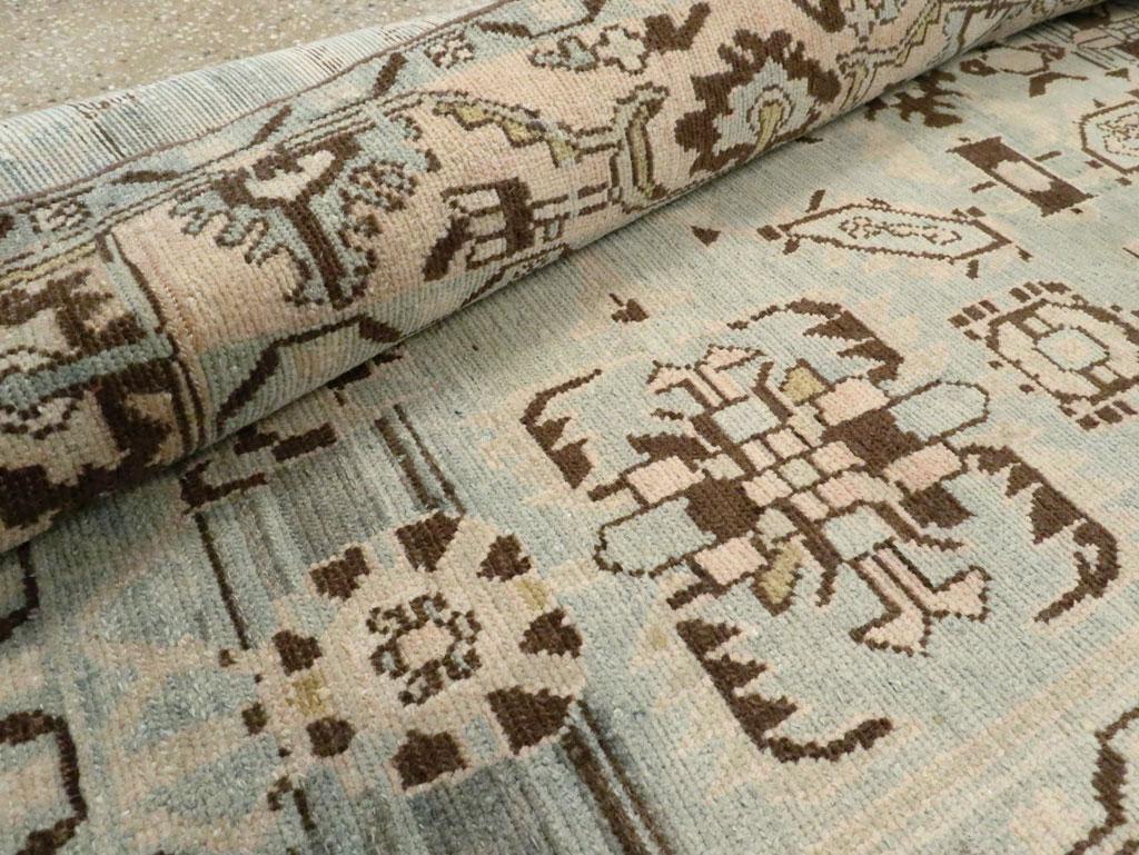 Mitte des 20. Jahrhunderts Persisch Malayer Akzentteppich im Angebot 2