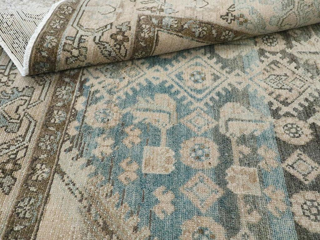 Lana Mid-20th Century Persian Malayer Accent Rug in vendita