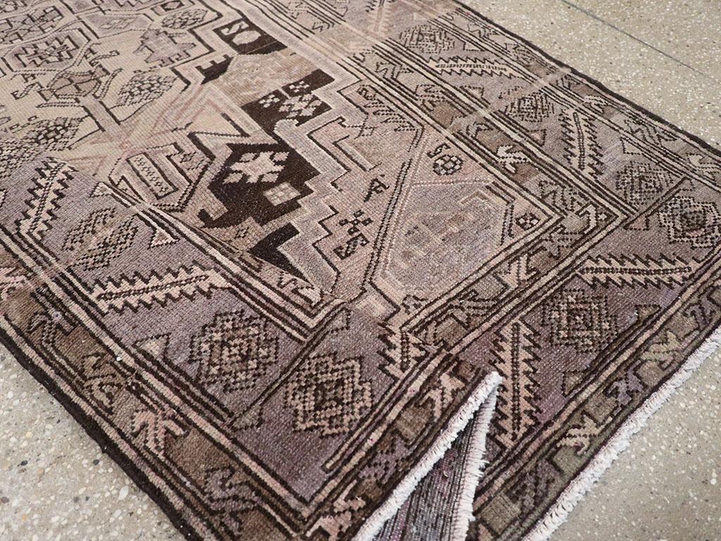 Lana Mid-20th Century Persian Malayer Accent Rug in vendita