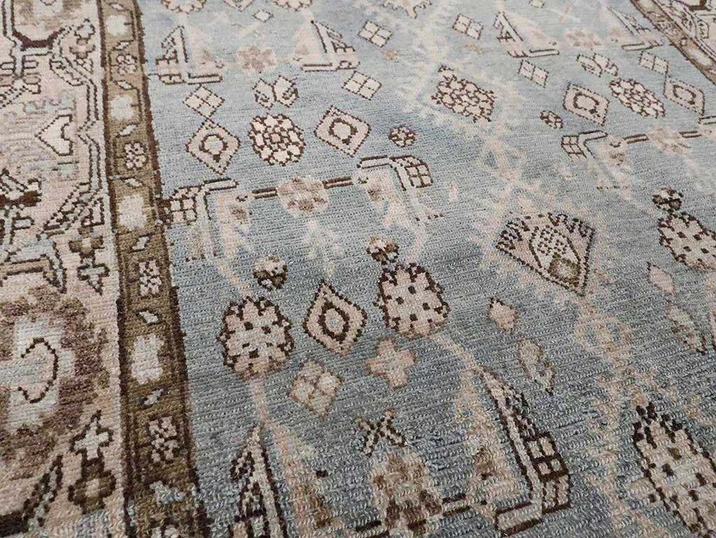 Perse Tapis persan Malayer du milieu du 20e siècle en vente