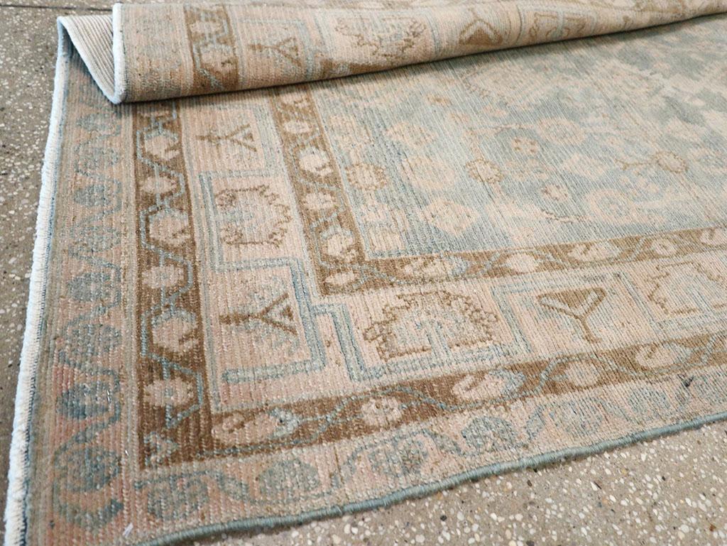 Tapis persan Malayer du milieu du 20e siècle en vente 1