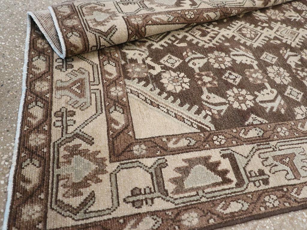 Persischer Malayer-Würfelteppich aus der Mitte des 20. im Angebot 2